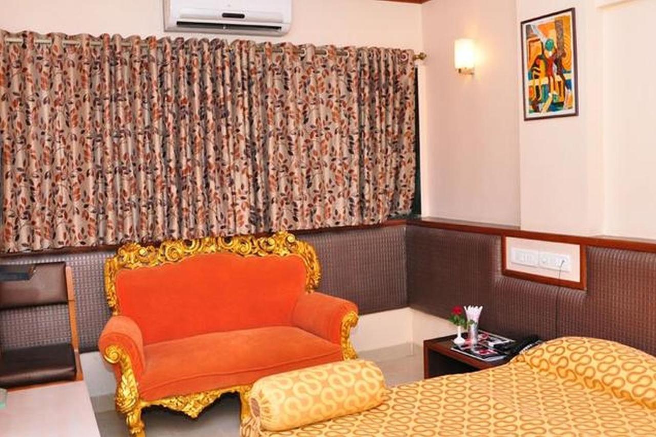 Hotel Siddhartha Mumbai  Buitenkant foto