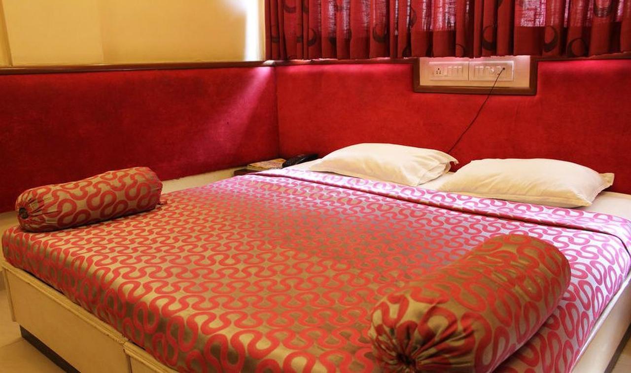 Hotel Siddhartha Mumbai  Buitenkant foto