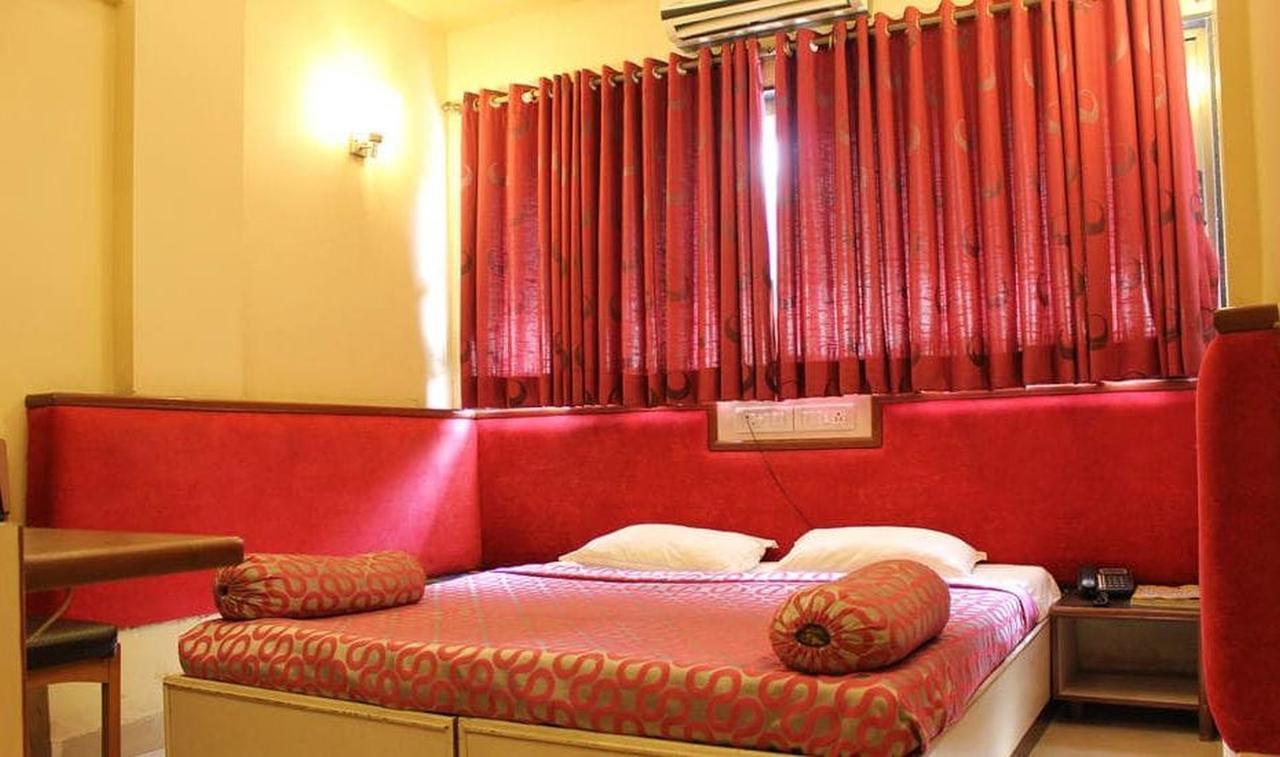 Hotel Siddhartha Mumbai  Buitenkant foto