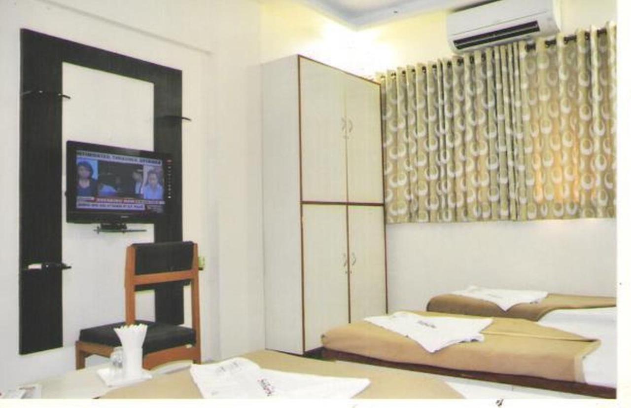 Hotel Siddhartha Mumbai  Buitenkant foto
